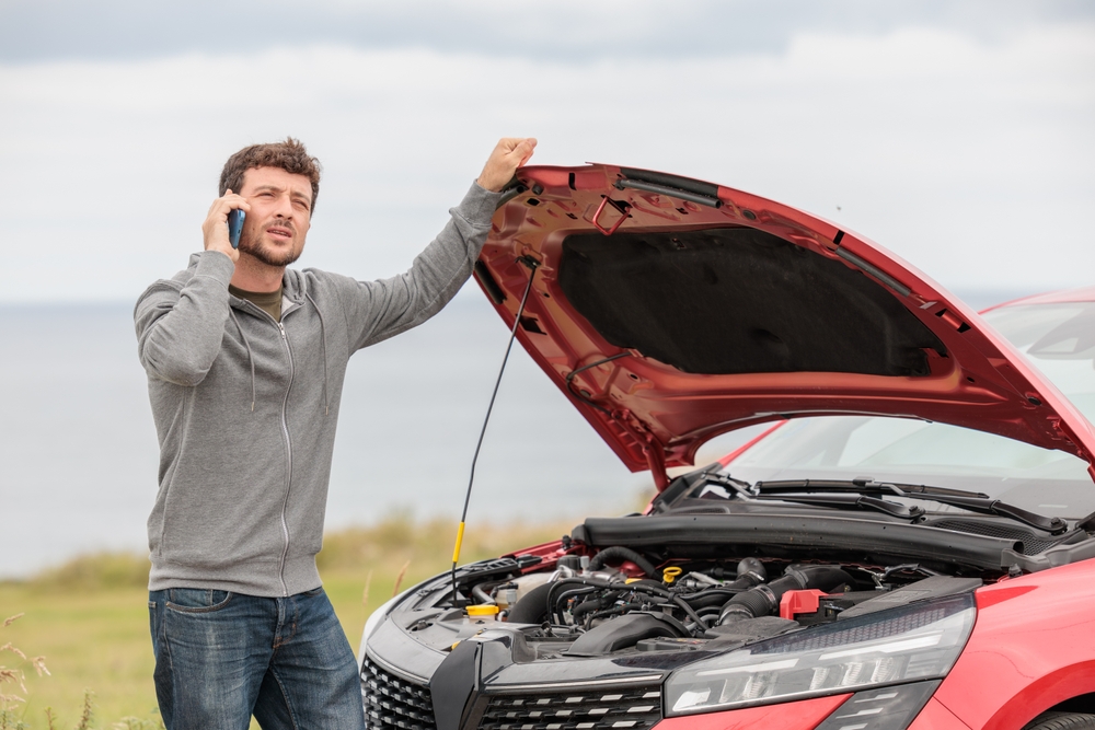 What Do You Do If Your Car Breaks Down on the Highway? - A Guide for ...